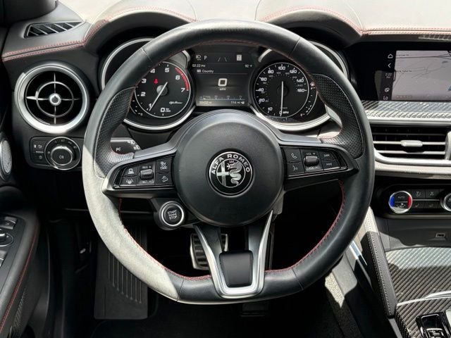 2023 Alfa Romeo Stelvio Estrema AWD