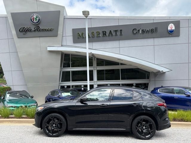 2023 Alfa Romeo Stelvio Estrema AWD