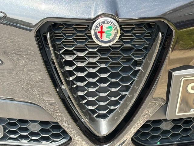 2023 Alfa Romeo Stelvio Veloce AWD