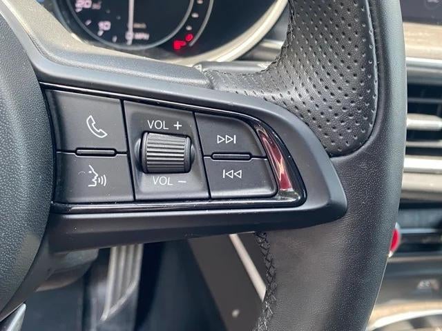 2022 Alfa Romeo Stelvio Ti AWD