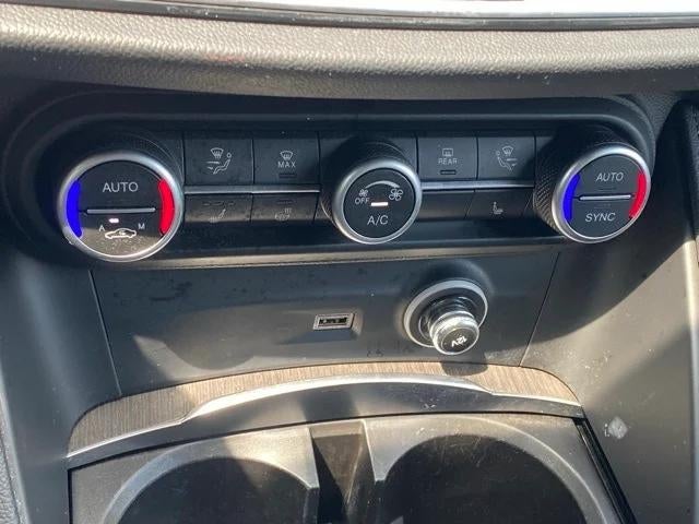 2022 Alfa Romeo Stelvio Ti AWD