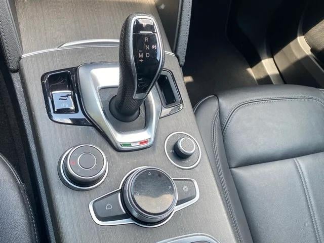 2022 Alfa Romeo Stelvio Ti AWD
