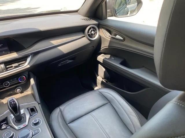 2022 Alfa Romeo Stelvio Ti AWD