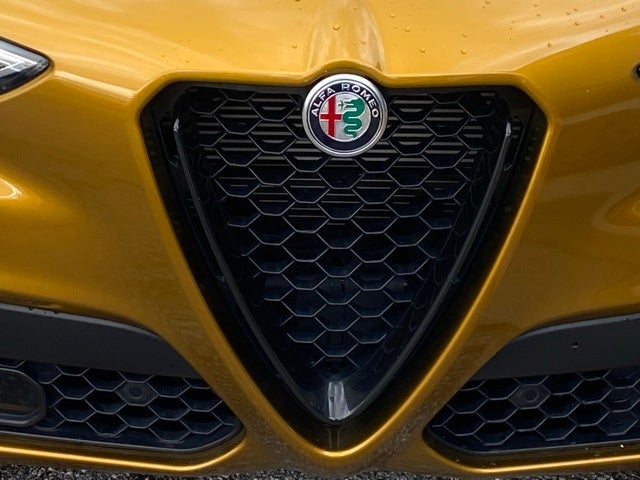 2022 Alfa Romeo Stelvio Veloce Ti AWD