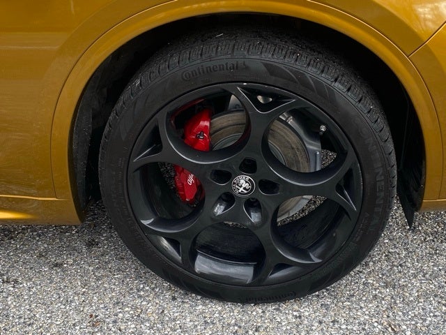 2022 Alfa Romeo Stelvio Veloce Ti AWD