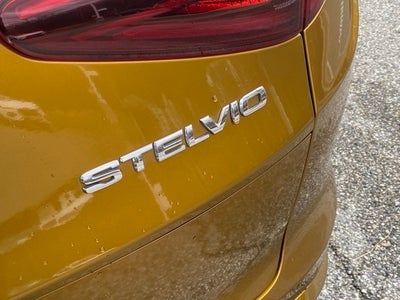 2022 Alfa Romeo Stelvio Veloce Ti AWD