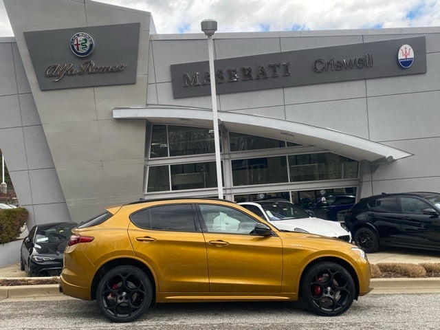 2022 Alfa Romeo Stelvio Veloce Ti AWD