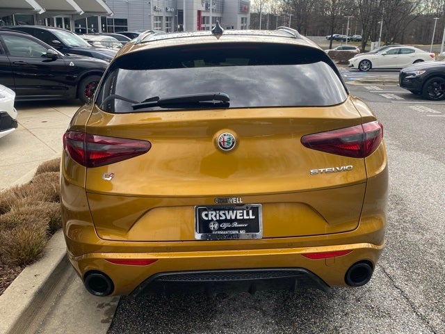 2022 Alfa Romeo Stelvio Veloce Ti AWD