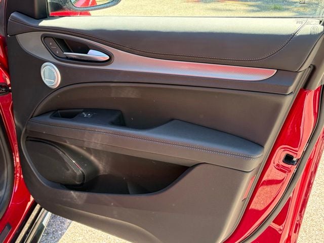2024 Alfa Romeo Stelvio Competizione AWD
