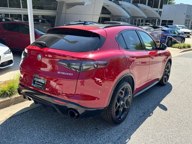 2024 Alfa Romeo Stelvio Competizione AWD