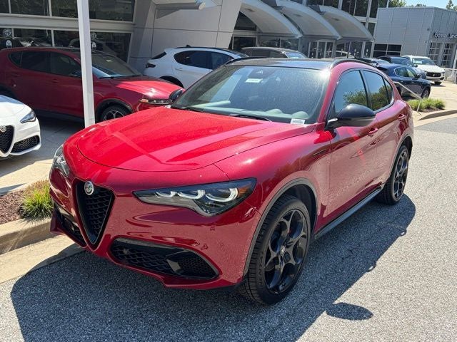 2024 Alfa Romeo Stelvio Competizione AWD