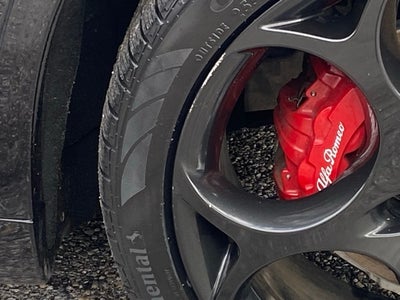 2023 Alfa Romeo Stelvio Veloce AWD