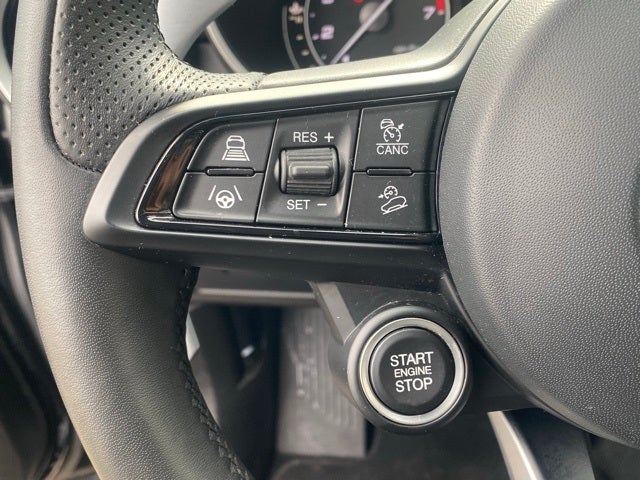 2023 Alfa Romeo Stelvio Veloce AWD