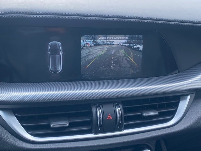 2023 Alfa Romeo Stelvio Veloce AWD