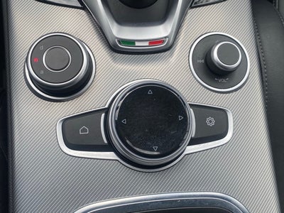 2023 Alfa Romeo Stelvio Veloce AWD