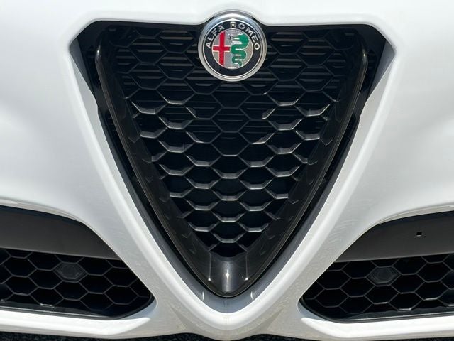 2023 Alfa Romeo Stelvio Veloce AWD