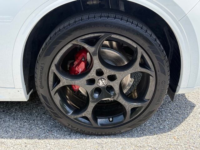 2023 Alfa Romeo Stelvio Veloce AWD