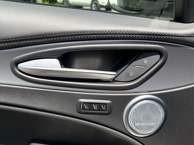 2023 Alfa Romeo Stelvio Veloce AWD