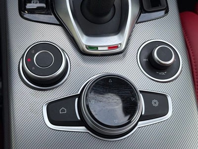 2023 Alfa Romeo Stelvio Veloce AWD