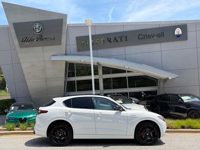 2023 Alfa Romeo Stelvio Veloce AWD