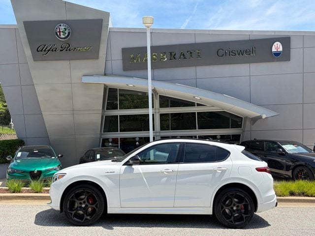 2023 Alfa Romeo Stelvio Veloce AWD