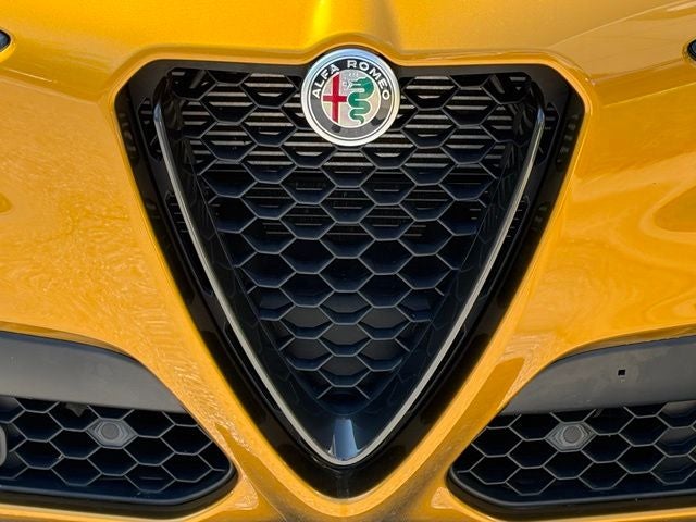2023 Alfa Romeo Stelvio Veloce AWD