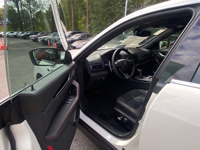 2024 Maserati Levante GT GT