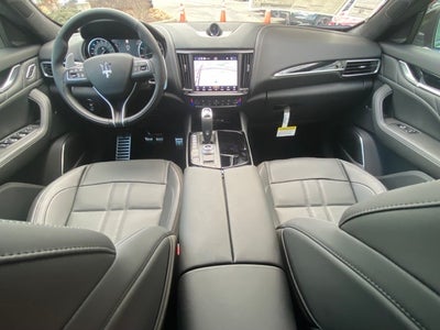 2023 Maserati Levante Modena