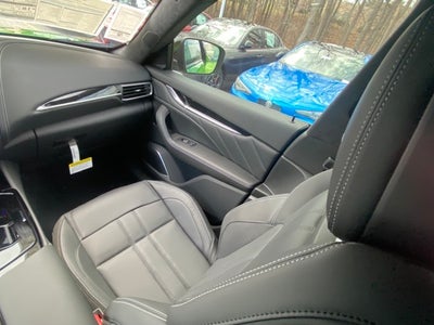 2023 Maserati Levante Modena