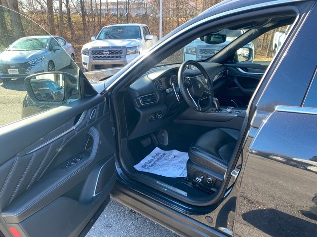 2023 Maserati Levante Modena