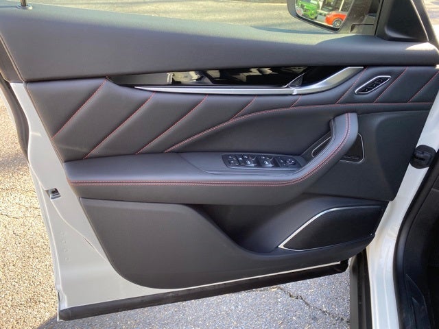 2024 Maserati Levante Modena