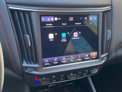 2024 Maserati Levante Modena