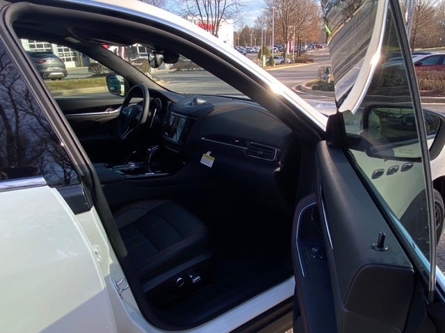 2024 Maserati Levante Modena