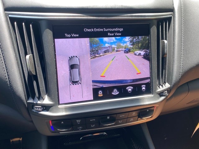 2024 Maserati Levante Trofeo