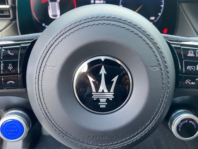 2025 Maserati Grecale Base