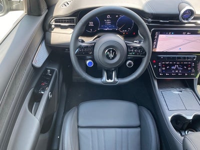 2025 Maserati Grecale Base