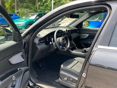 2025 Maserati Grecale Base