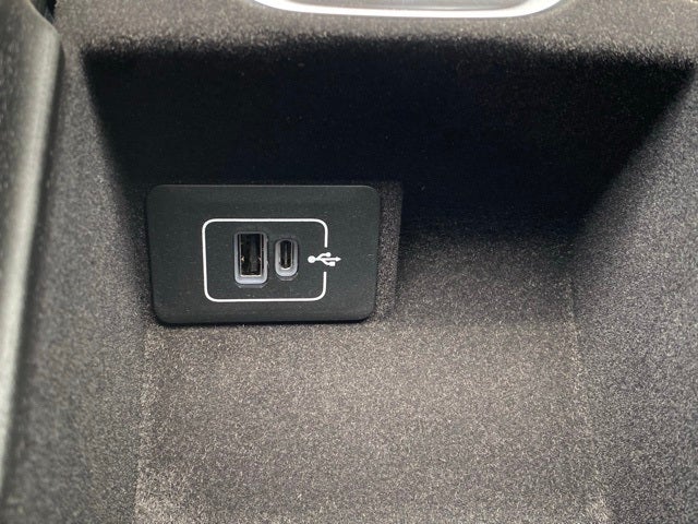 2025 Maserati Grecale Base