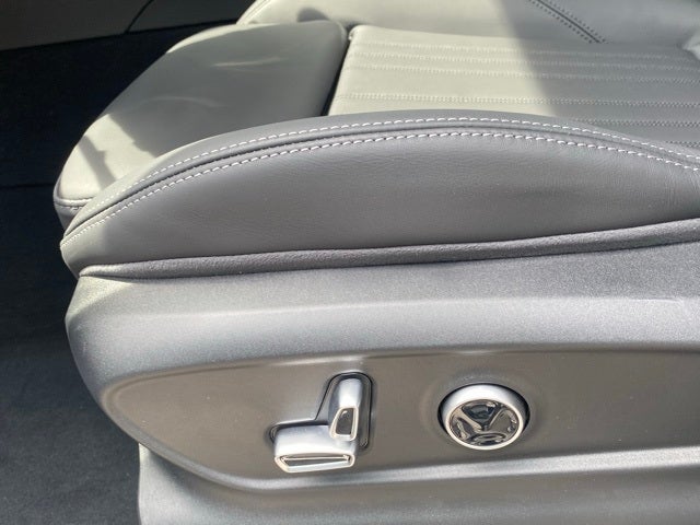 2025 Maserati Grecale Base