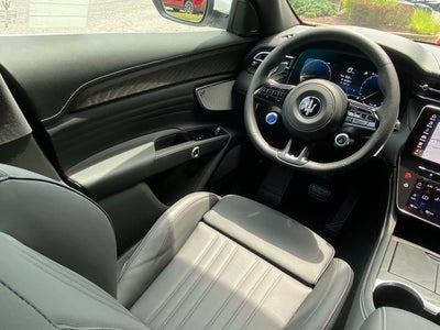 2025 Maserati Grecale Base