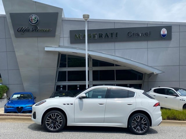 2025 Maserati Grecale Base