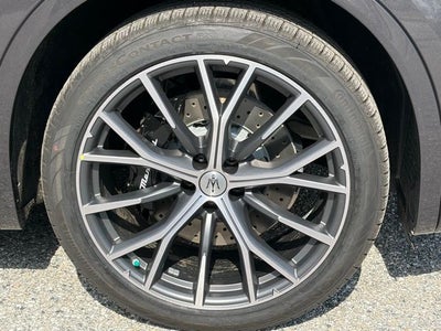 2026 Maserati Grecale Modena