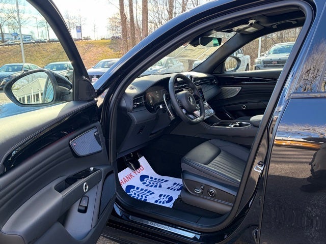 2026 Maserati Grecale Modena