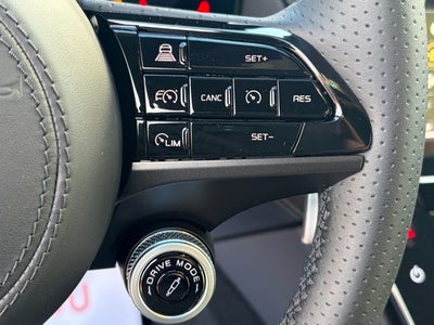 2026 Maserati Grecale Modena