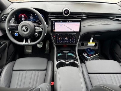 2026 Maserati Grecale Modena