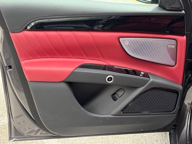 2026 Maserati Grecale Modena