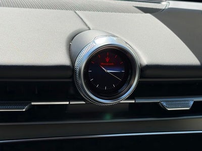 2026 Maserati Grecale Modena